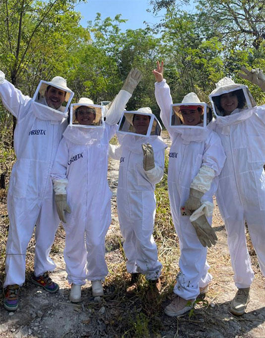 Apicultores de Miel Carlota Champoton Campeche Mexico